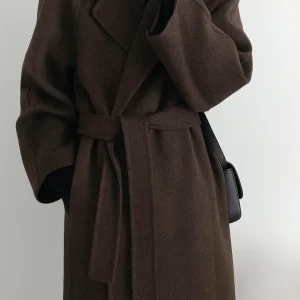 Selene – Dames Manteljas Lang Met Klassieke Snit en Tijdloze Elegantie